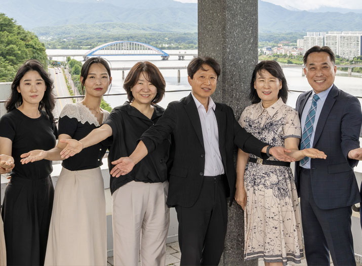센터는 지금